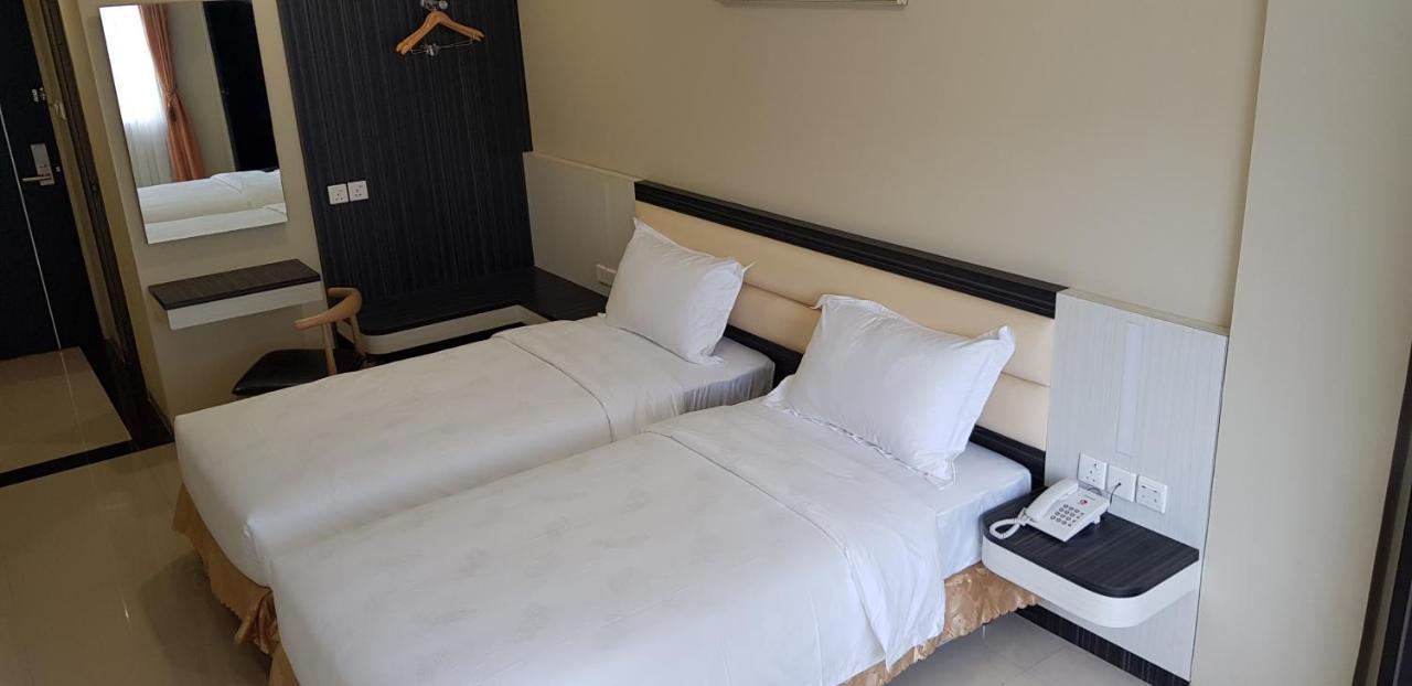Sp Hotel Batu Aji Экстерьер фото