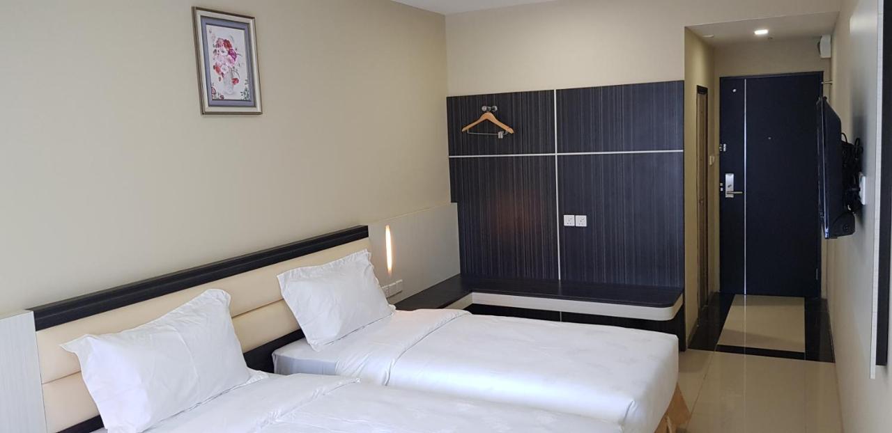 Sp Hotel Batu Aji Экстерьер фото